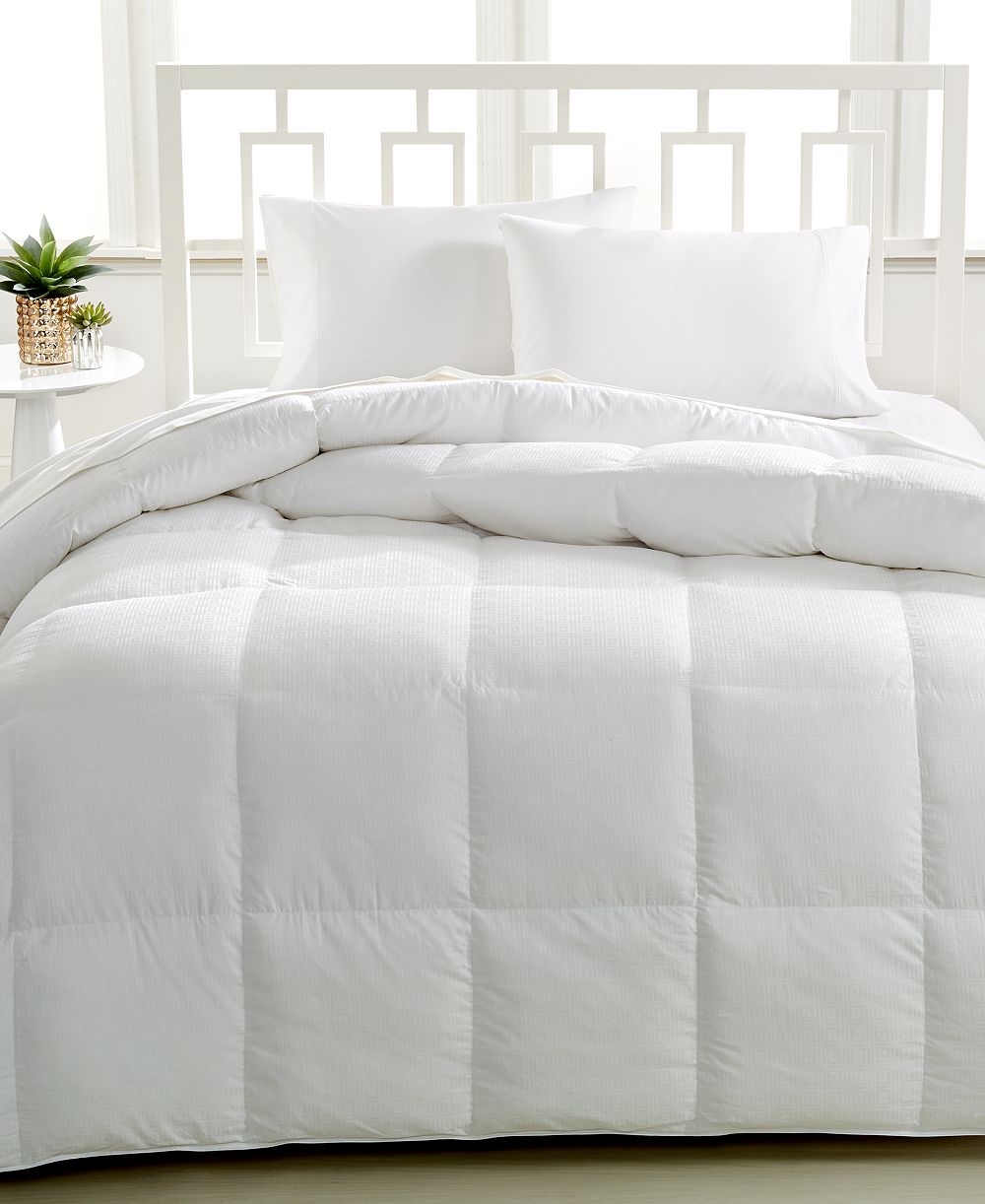 Hotel Collection Luxe Down Alternative Hypoallergenic Comforter, Twin, Exclusively at Macy’s