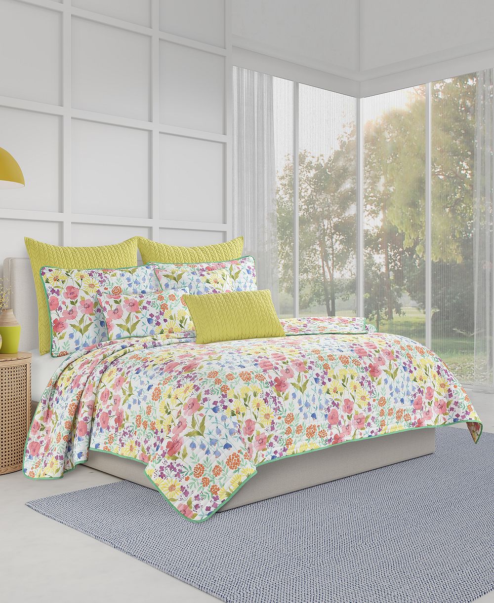 J. Queen Bold Jules Wildflower 2-Pc Quilt Set, Twin/Twin XL