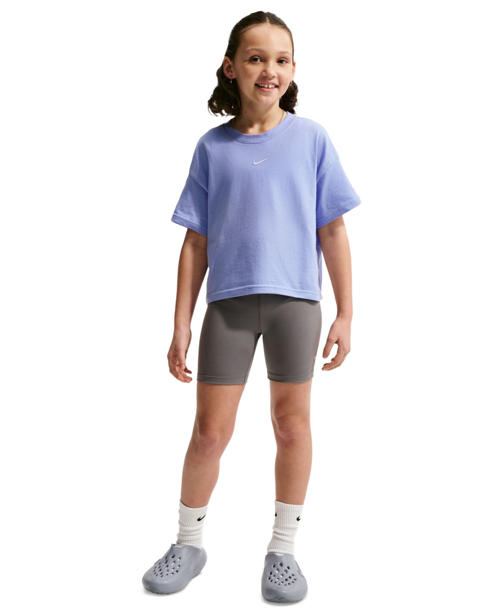 Nike Girls' 7-16 Sportswear Essential Cotton Swoosh Logo T-Shirt