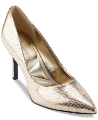 Туфли на высоком каблуке KARL LAGERFELD PARIS Royale High Heel Pumps