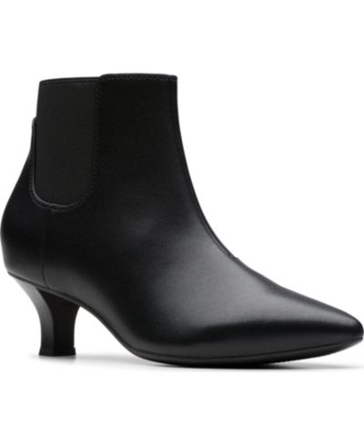 Clarks Women's Collection Kepley Erin Booties
