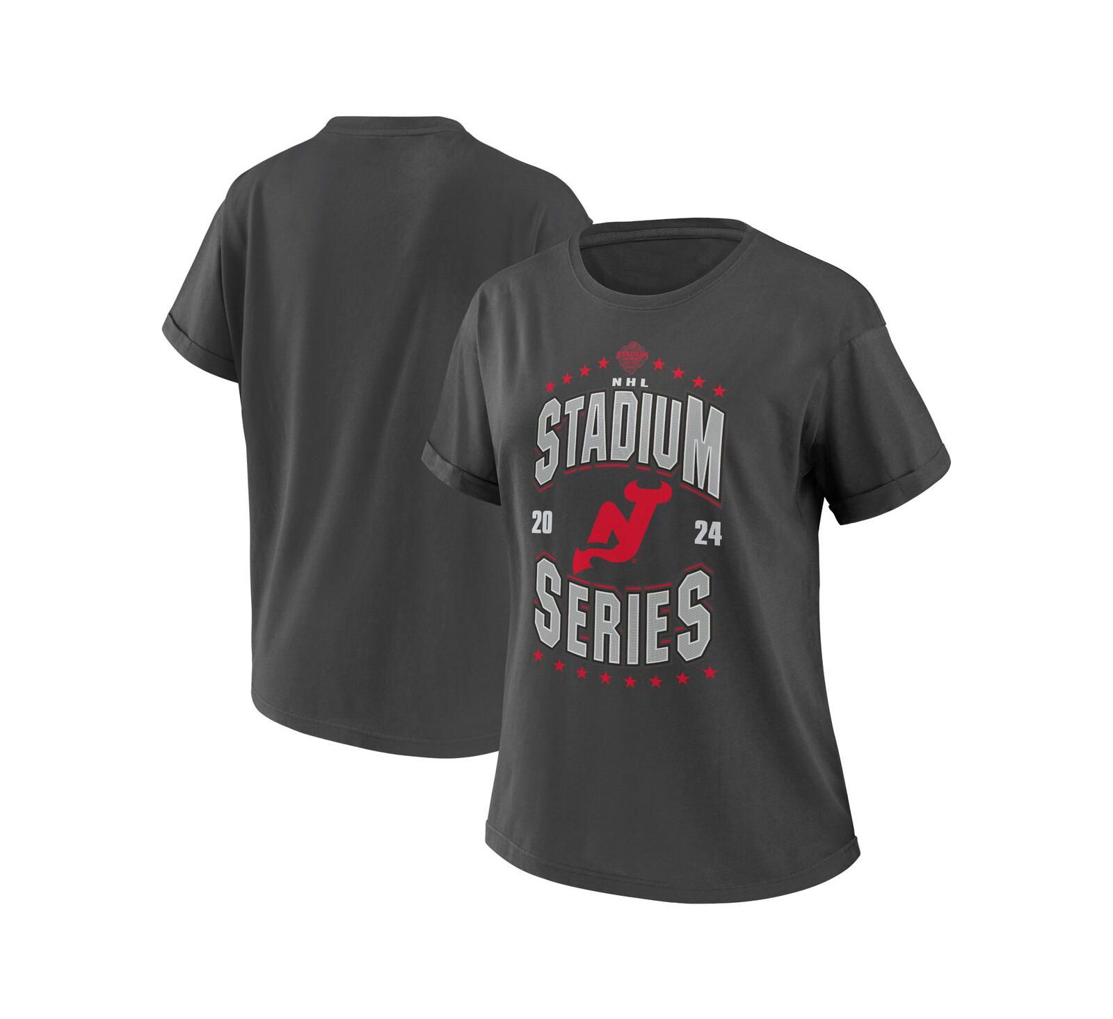 Женская футболка WEAR by Erin Andrews Charcoal New Jersey Devils 2024 NHL Stadium Series Boyfriend