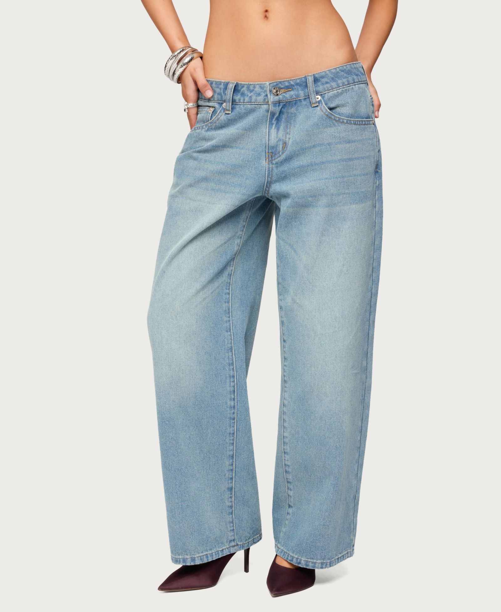 Edikted Women's Raelynn Washed Low Rise Baggy Jeans