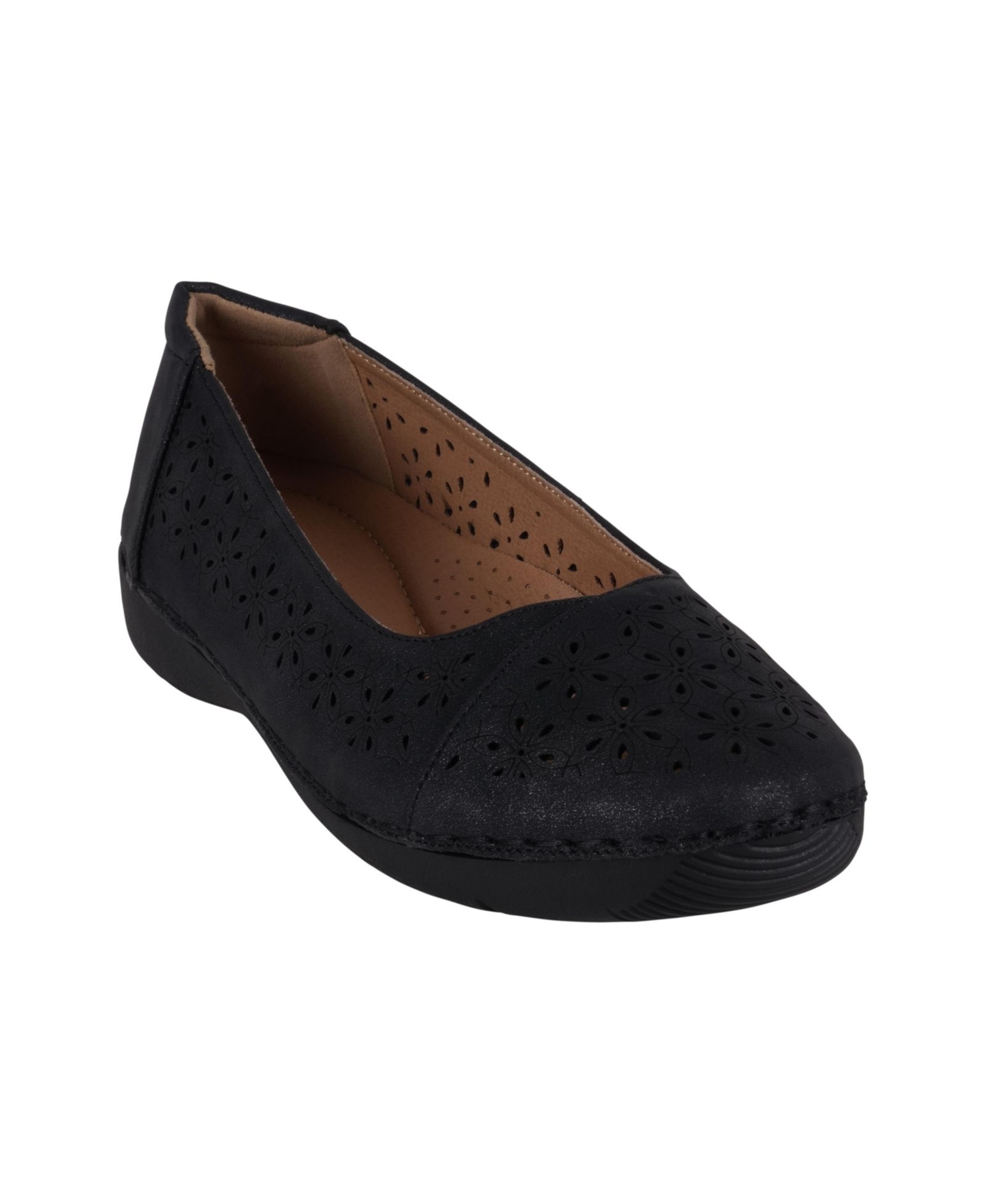 GC Shoes Women's Nysha Round Toe Laser Cut Flats