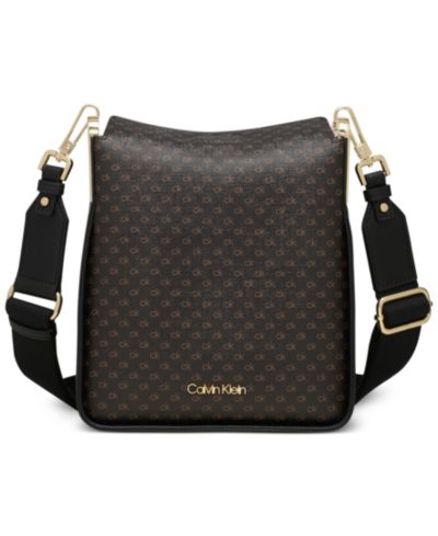 Сумка через плечо Calvin Klein Fay Signature с магнитным замком
