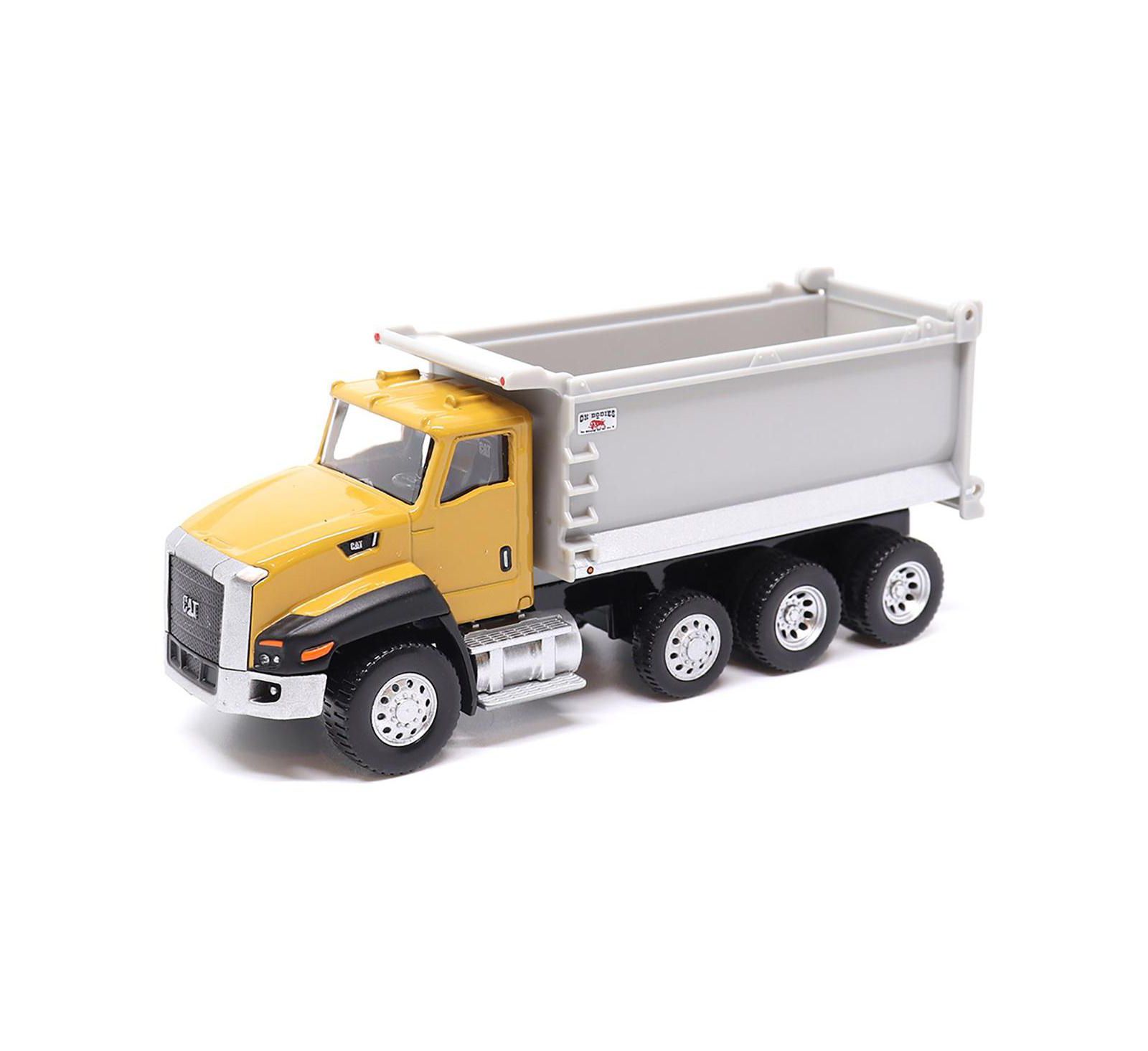 Самосвал Caterpillar CT660 1/64 с кузовом Ox от Diecast Masters