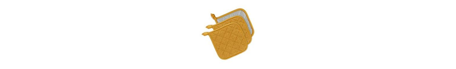 Design Imports Basic Kitchen Collection, Quilted Terry, Honey Gold, Potholder