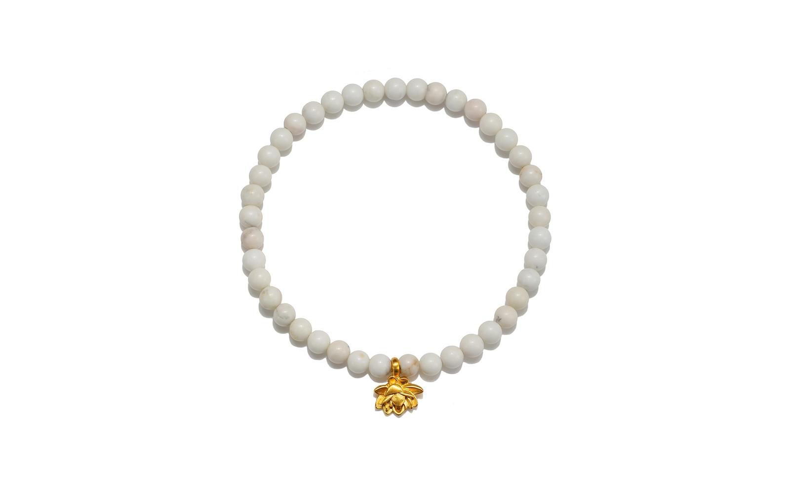 Браслет с камнем Лотос из белого бирюзового камня от Satya Jewelry