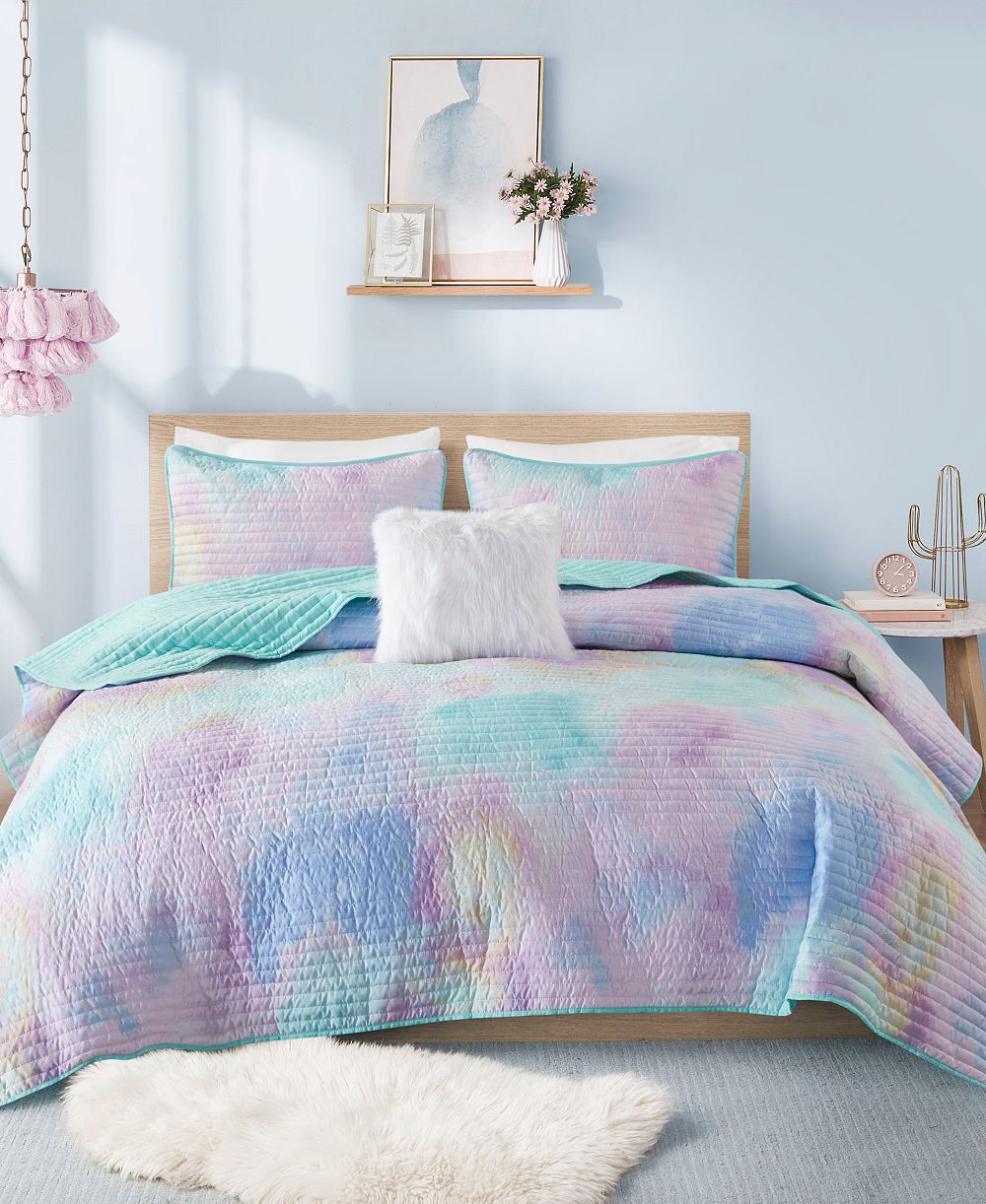 Intelligent Design Cassiopeia Channel Quilting Quilt Set, Twin/Twin XL