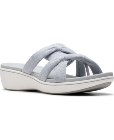 Сандалии Clarks Cloudsteppers Breeze Rae Cam Slip-On Flat