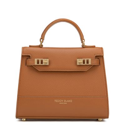 Camel brown