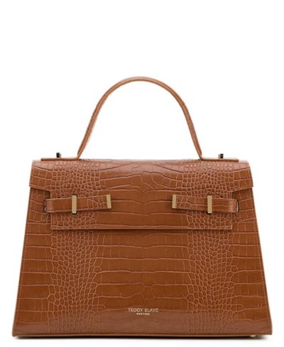 Camel brown