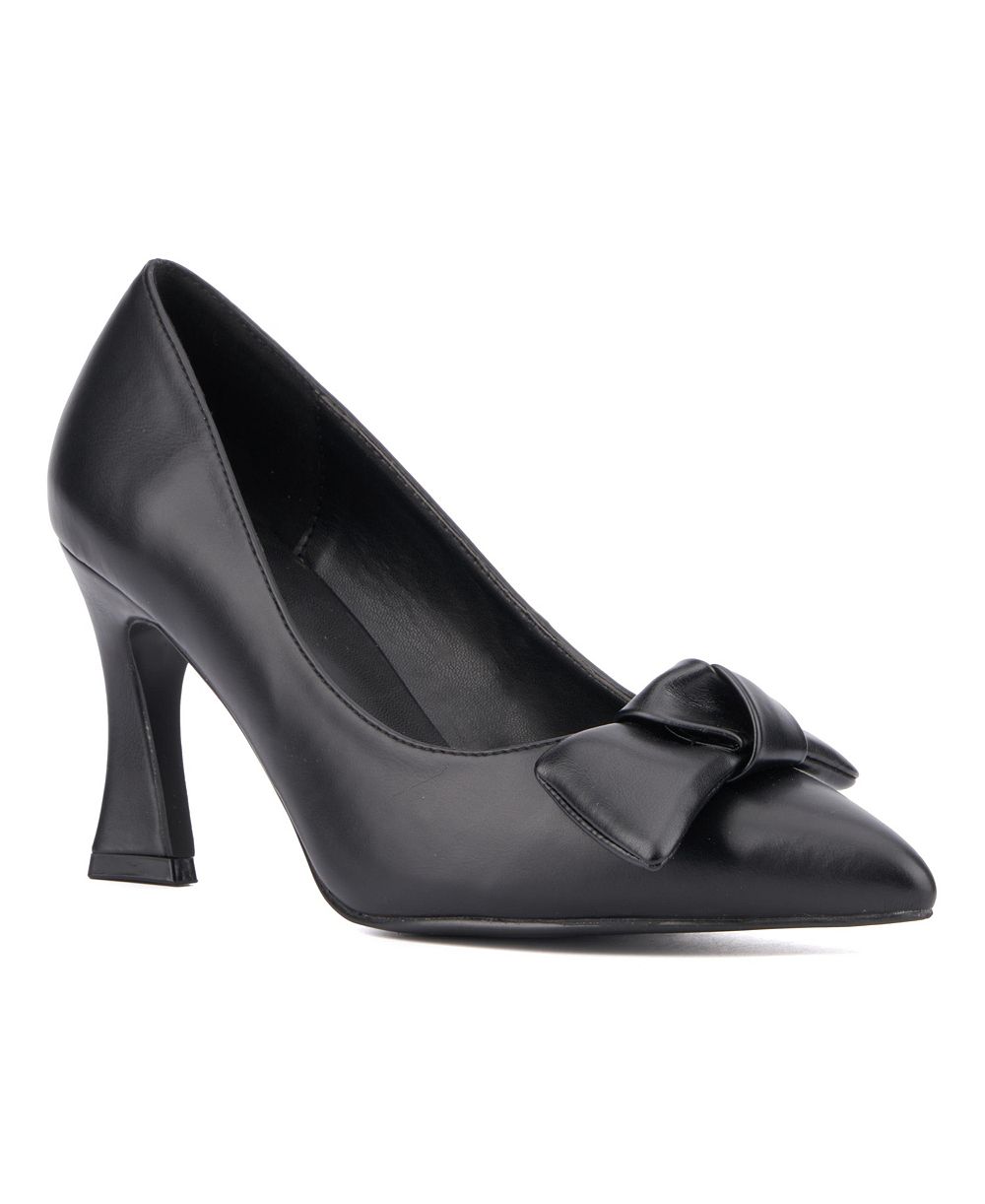Женские туфли Torgeis Tamrina Pointed Toe Dressy Flared Heels