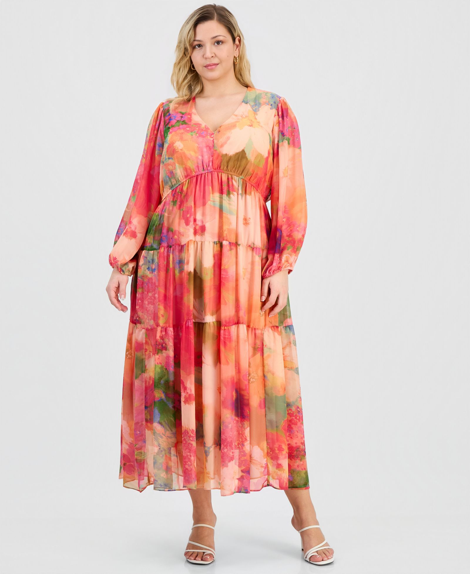 Женское платье Robbie Bee Plus Size V-Neck Tiered Maxi