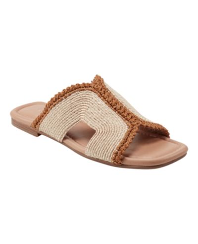 Marc Fisher LTD Women's Nashie Slip On Square Toe Flat Sandals