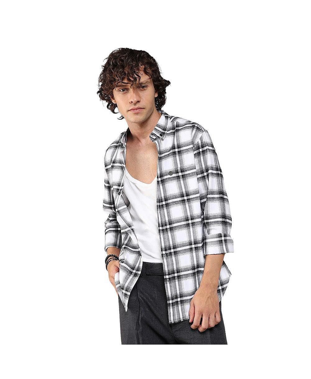 Campus Sutra Men's Chalk White & Midnight Black Brushed Buffalo Check Shirt