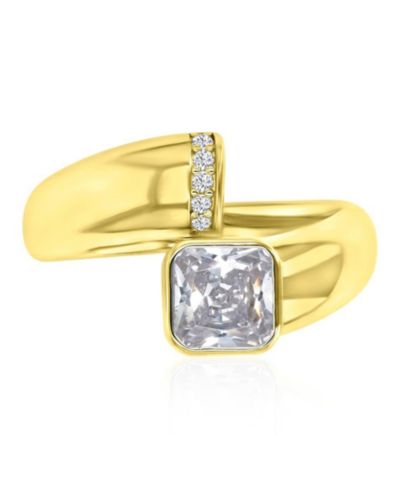 Помолтое кольцо с кубическим цирконием в 14k Yellow Gold поверх стерлингового серебра
