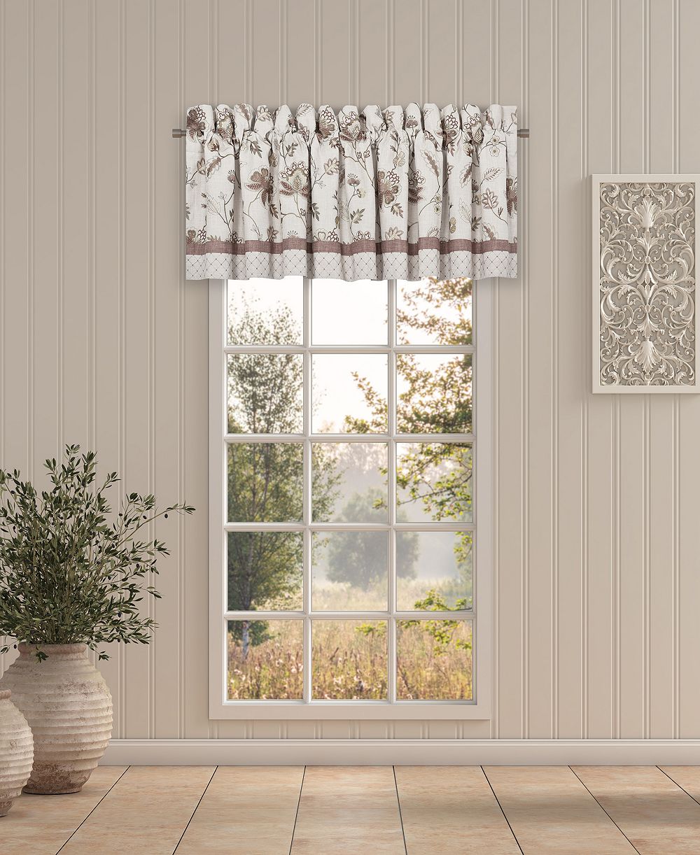 Прямая занавеска J Queen New York Santa Rosa Window, 21" x 88"