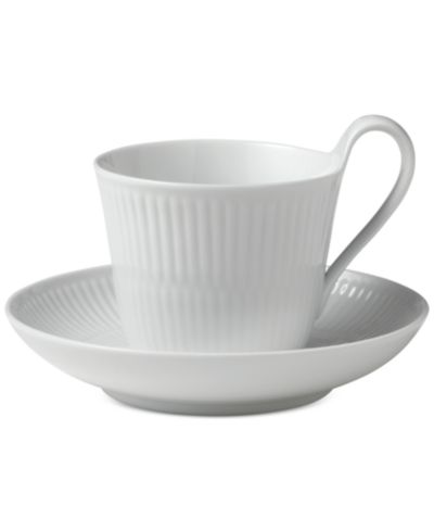 Чашка и блюдце Royal Copenhagen White Fluted с высокой ручкой