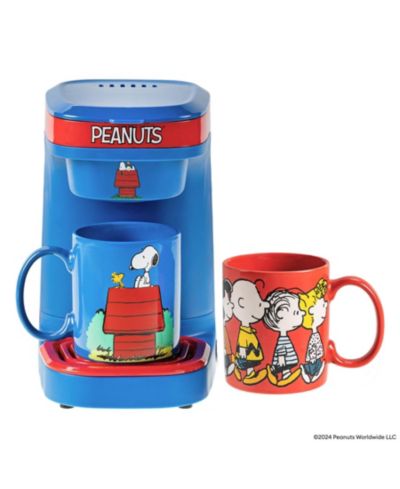 Набор кофеварка Uncanny Brands Peanuts Single Cup с 2 кружками