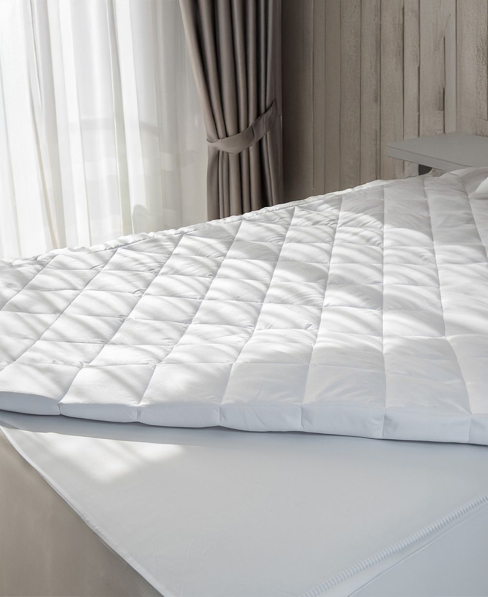 Матрасный чехол CleanBrands Platinum Zippered Encasing Quilted, Twin