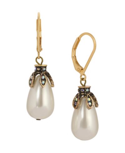 2028 Faux Cultivated Pearl Teardrop Earrings