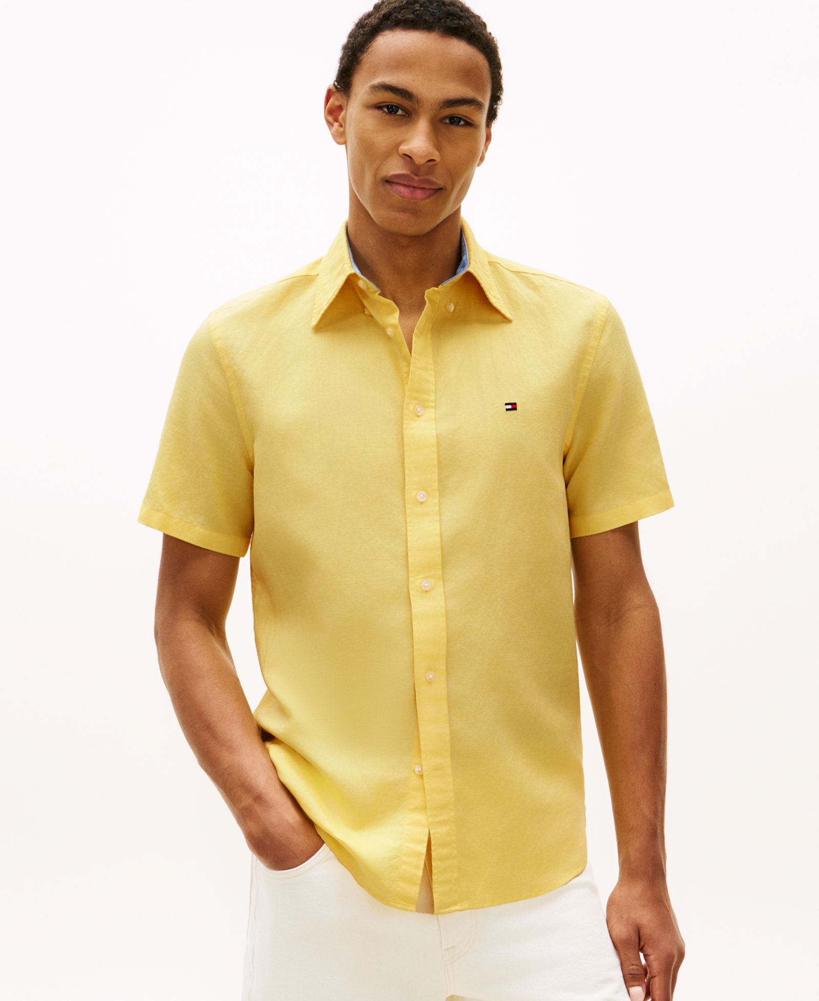 Tommy Hilfiger Men's Short-Sleeve Pigment-Dyed 100% Linen Shirt