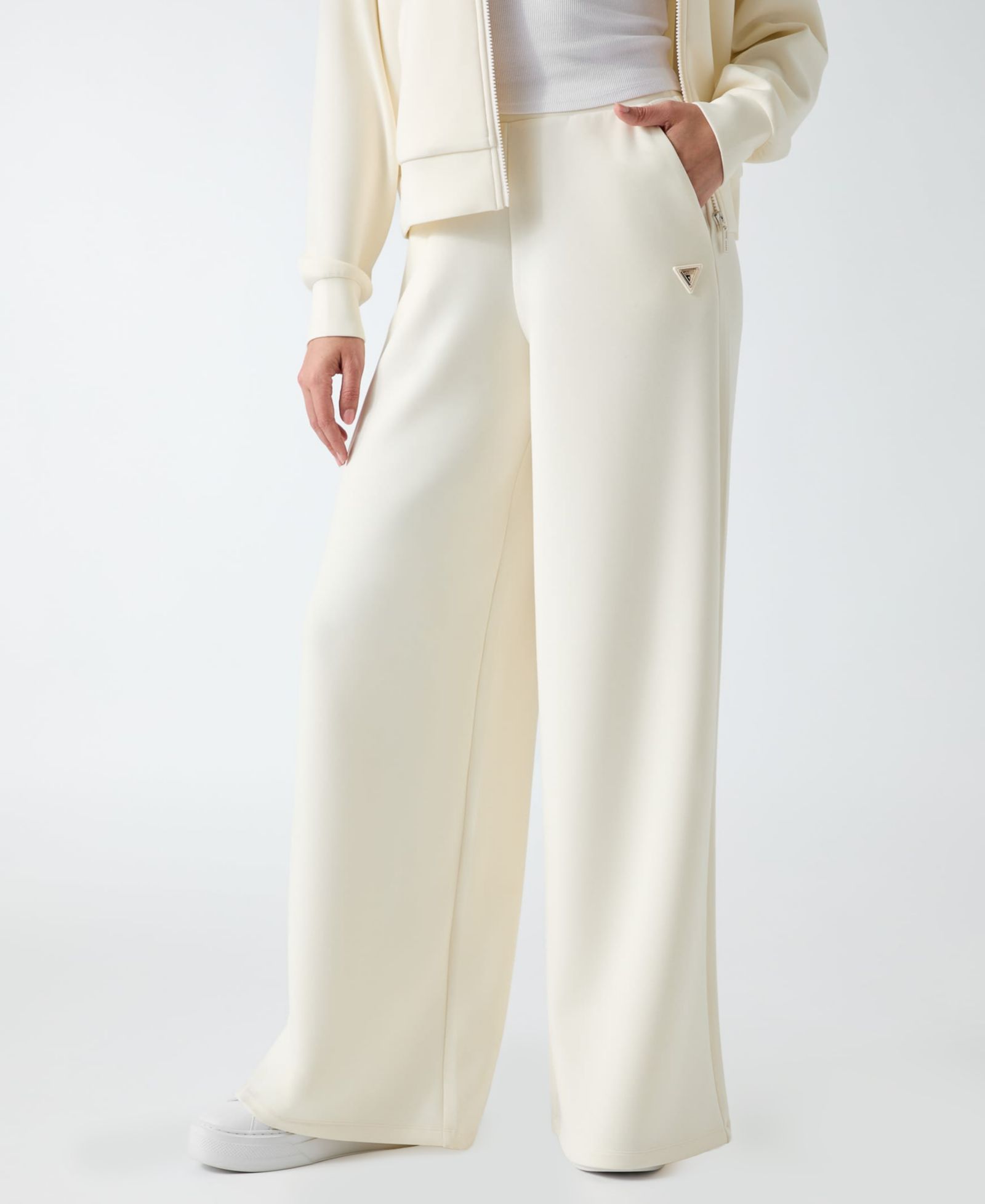 GUESS Women's Wide-Leg Sweatpants
