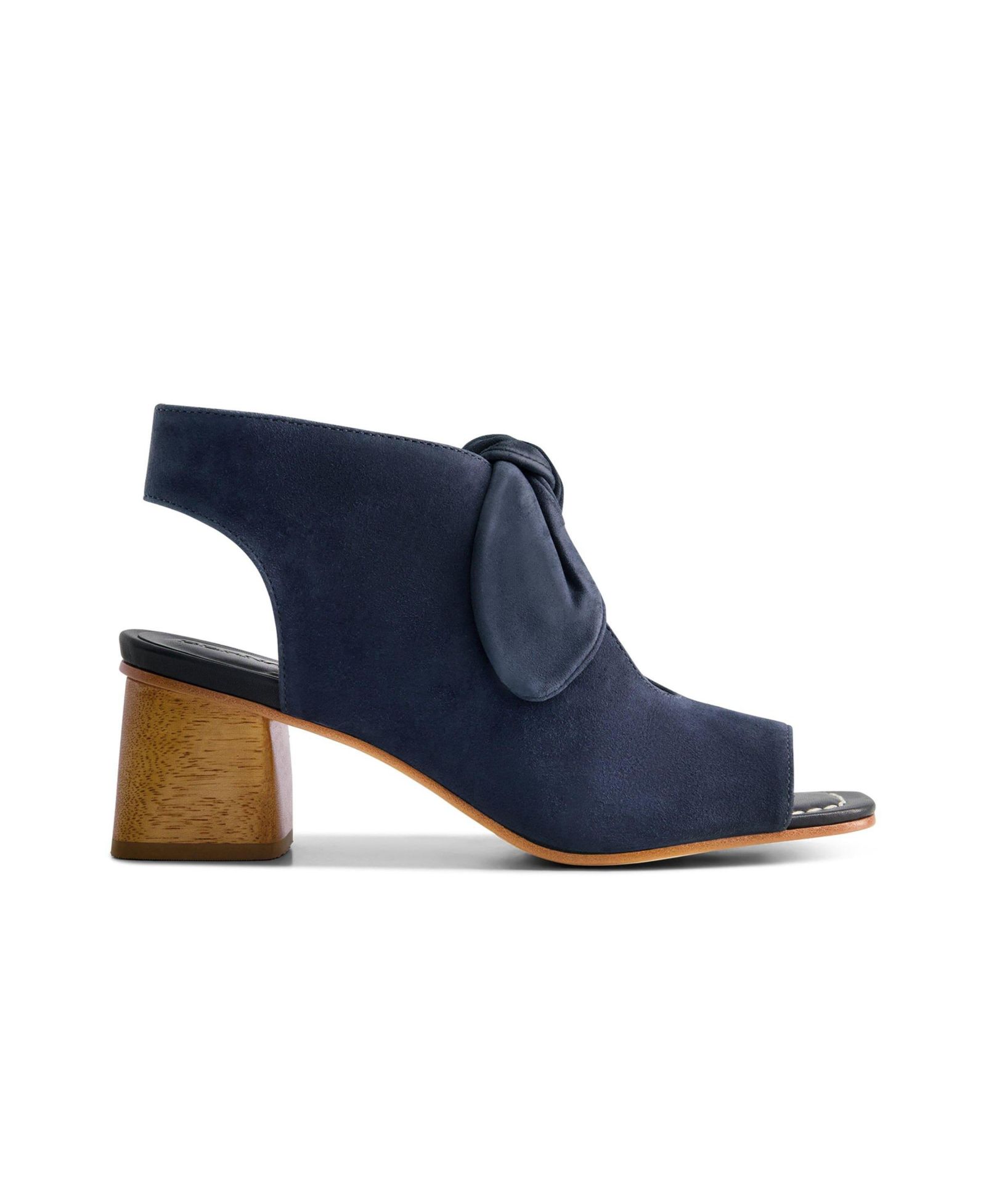 Каблук Bernardo Footwear Lizzie