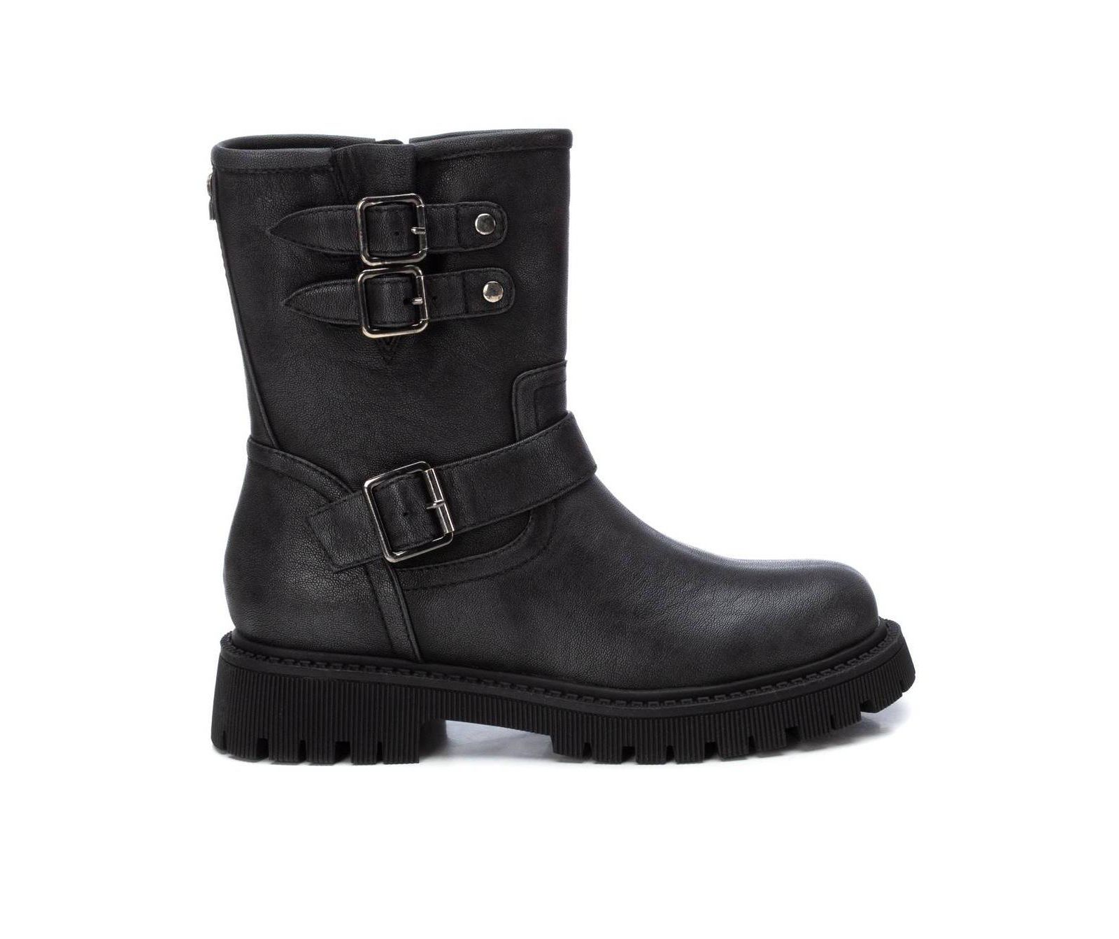 Women's Casual Booties By XTI
