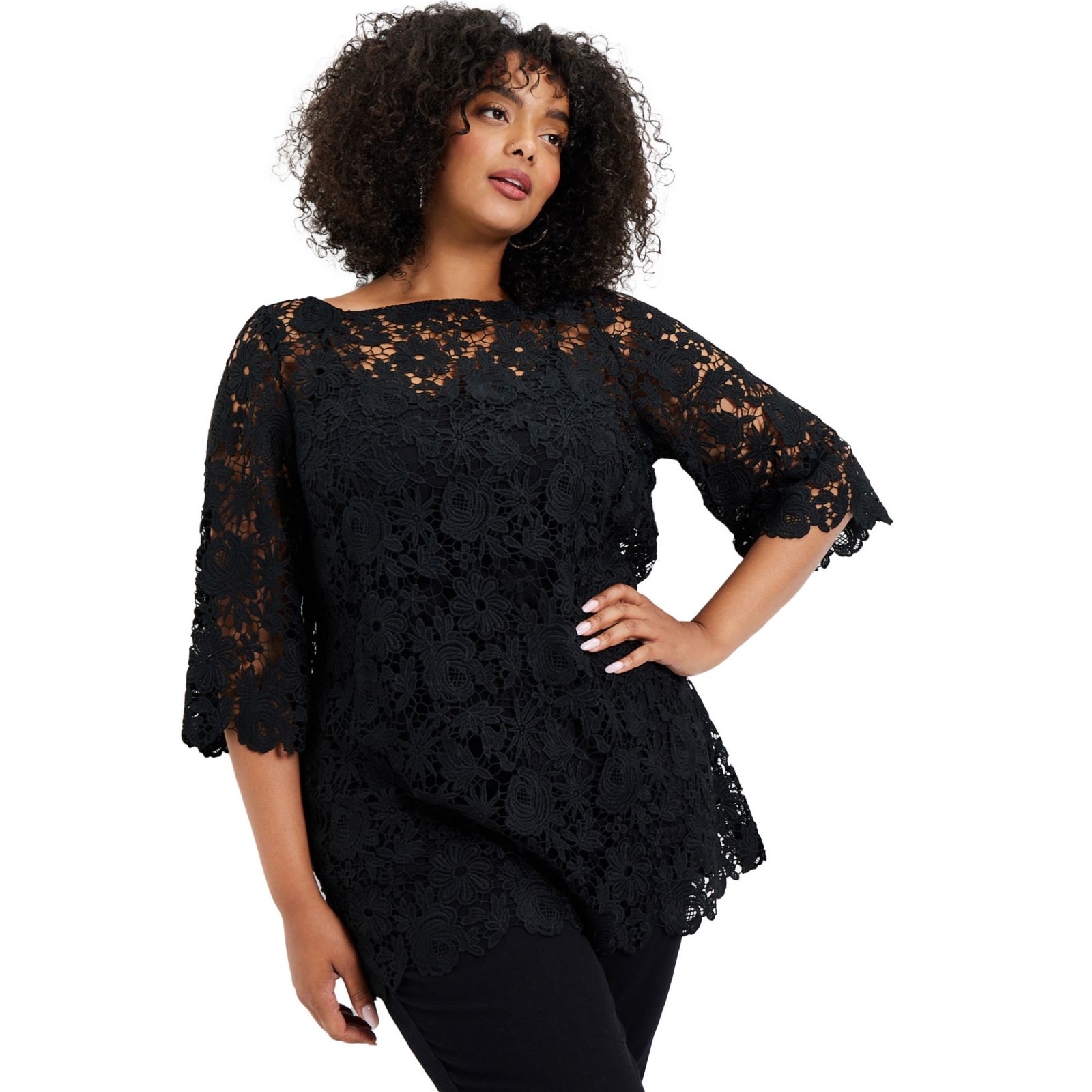 June & Vie Women's June + Vie Allover Lace Top