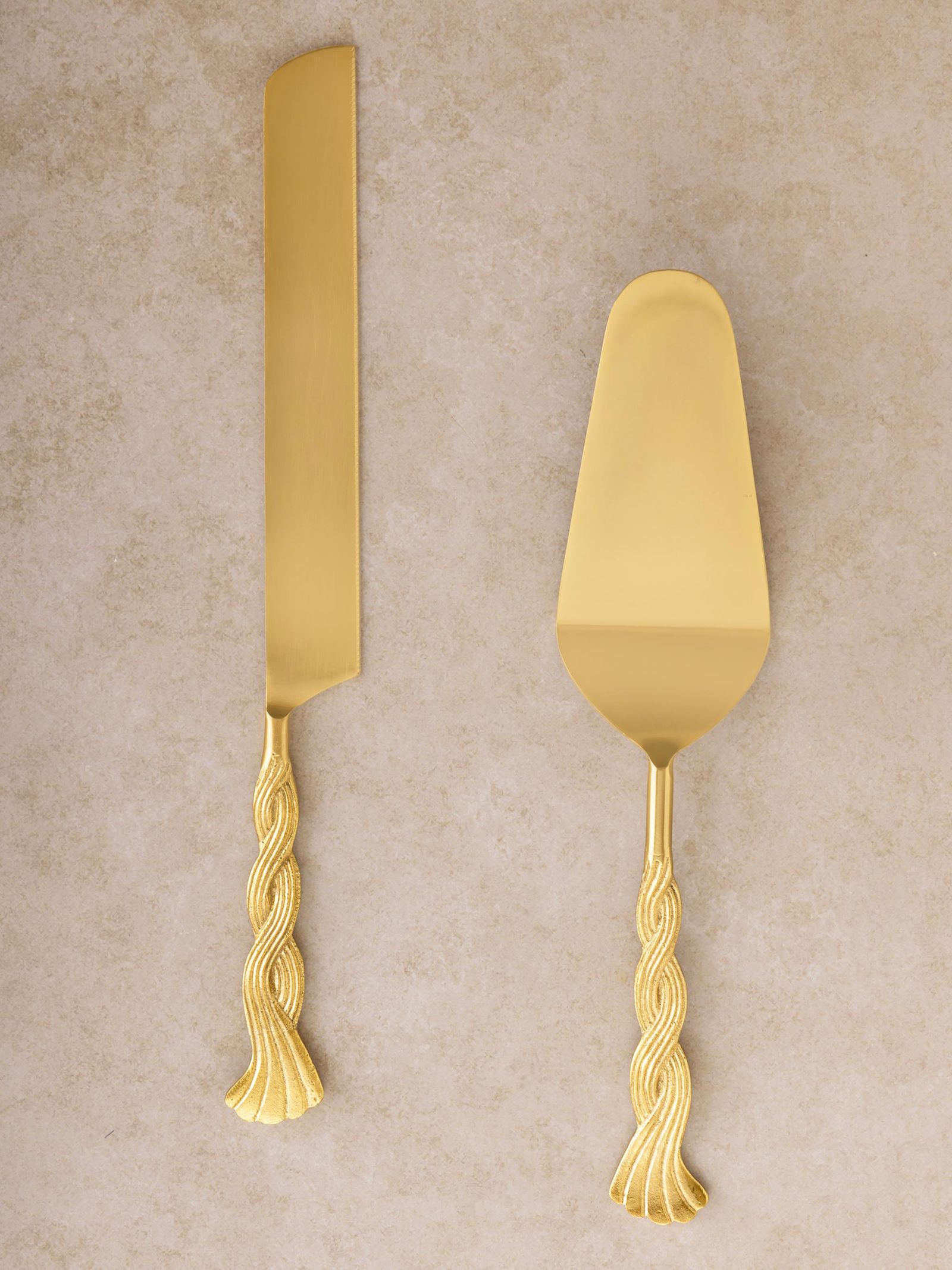 GAURI KOHLI Santiago Cake Servers
