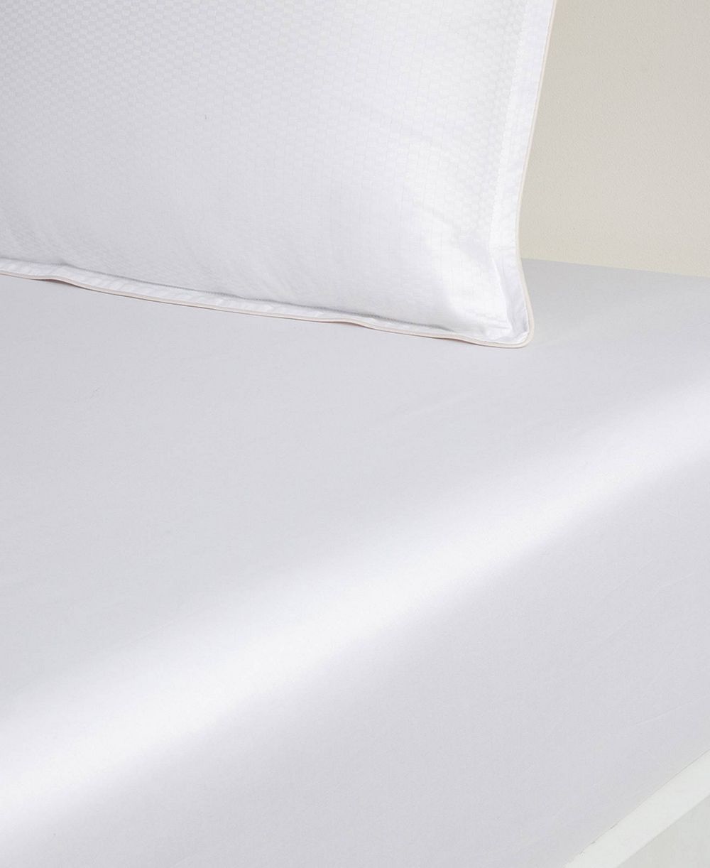 Boss Home by Hugo Boss Loft 300 Thread Count Cotton Fitted Sheet, King