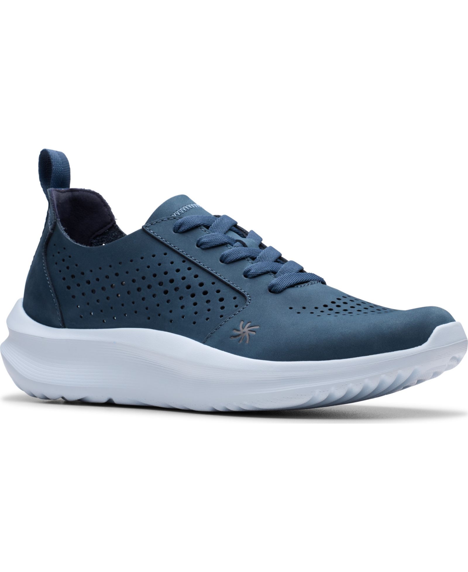 Clarks Женские кроссовки Cloud Steppers Solevana LaceUp