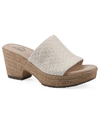 Cliffs by White Mountain Женские босоножки на танкетке Biancia Wedge