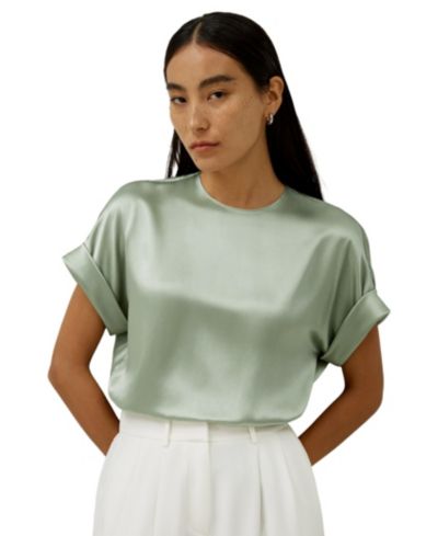 Pale turquoise