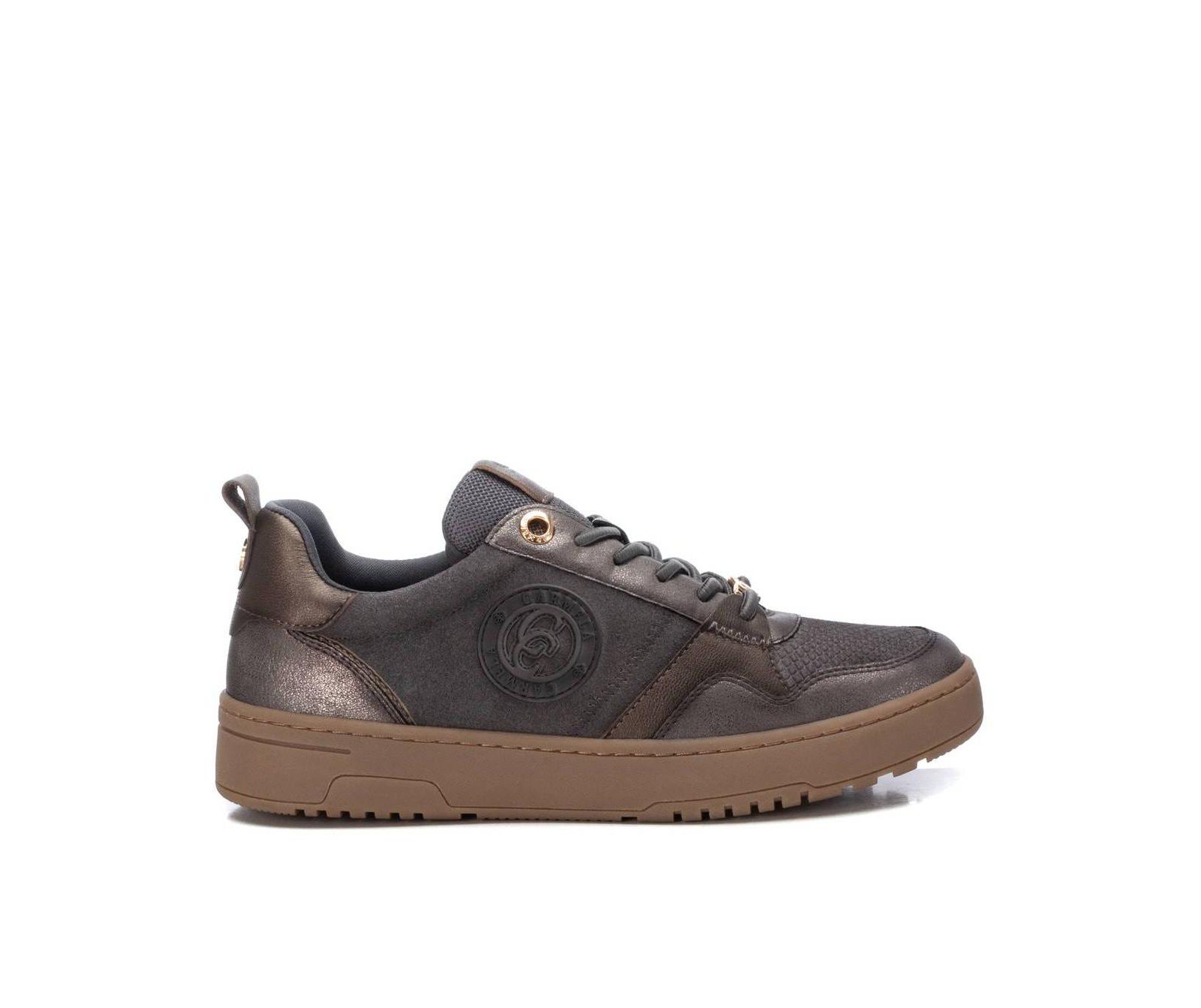 XTI Women's Carmela Collection Women's Leather Casual Sneakers By