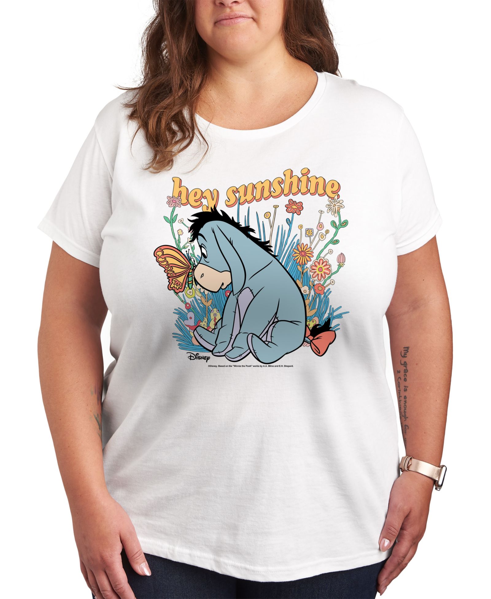 Футболка Hybrid Apparel Trendy Plus Size Winnie The Pooh Hey Sunshine Graphic Crew Neck