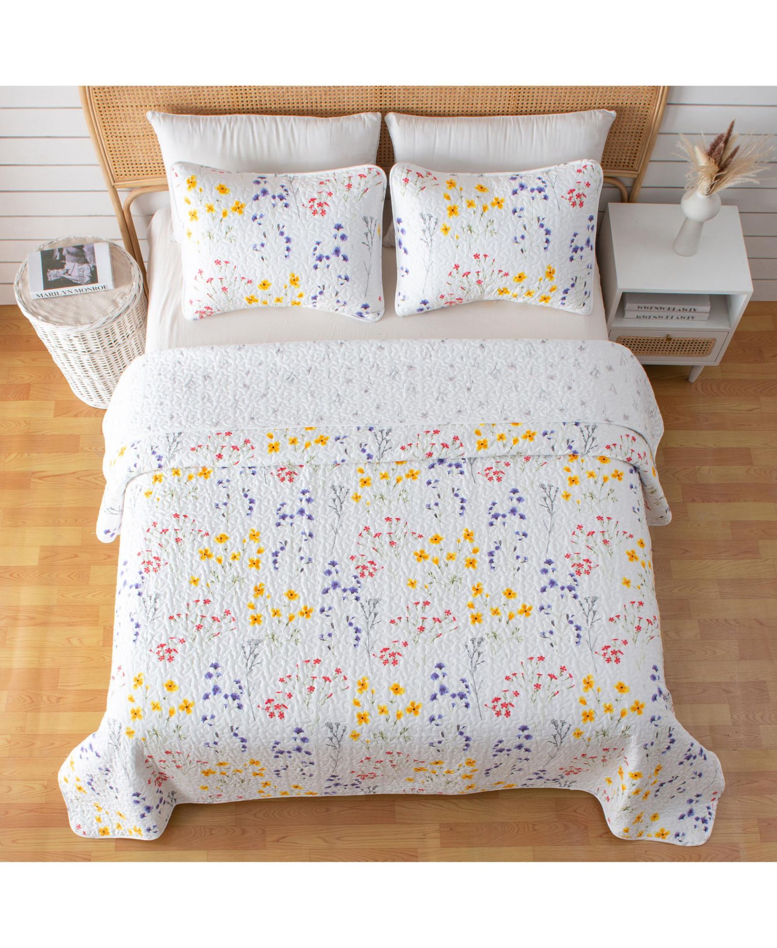 Linery and Co. Colorful Floral Quilt Set With Shams