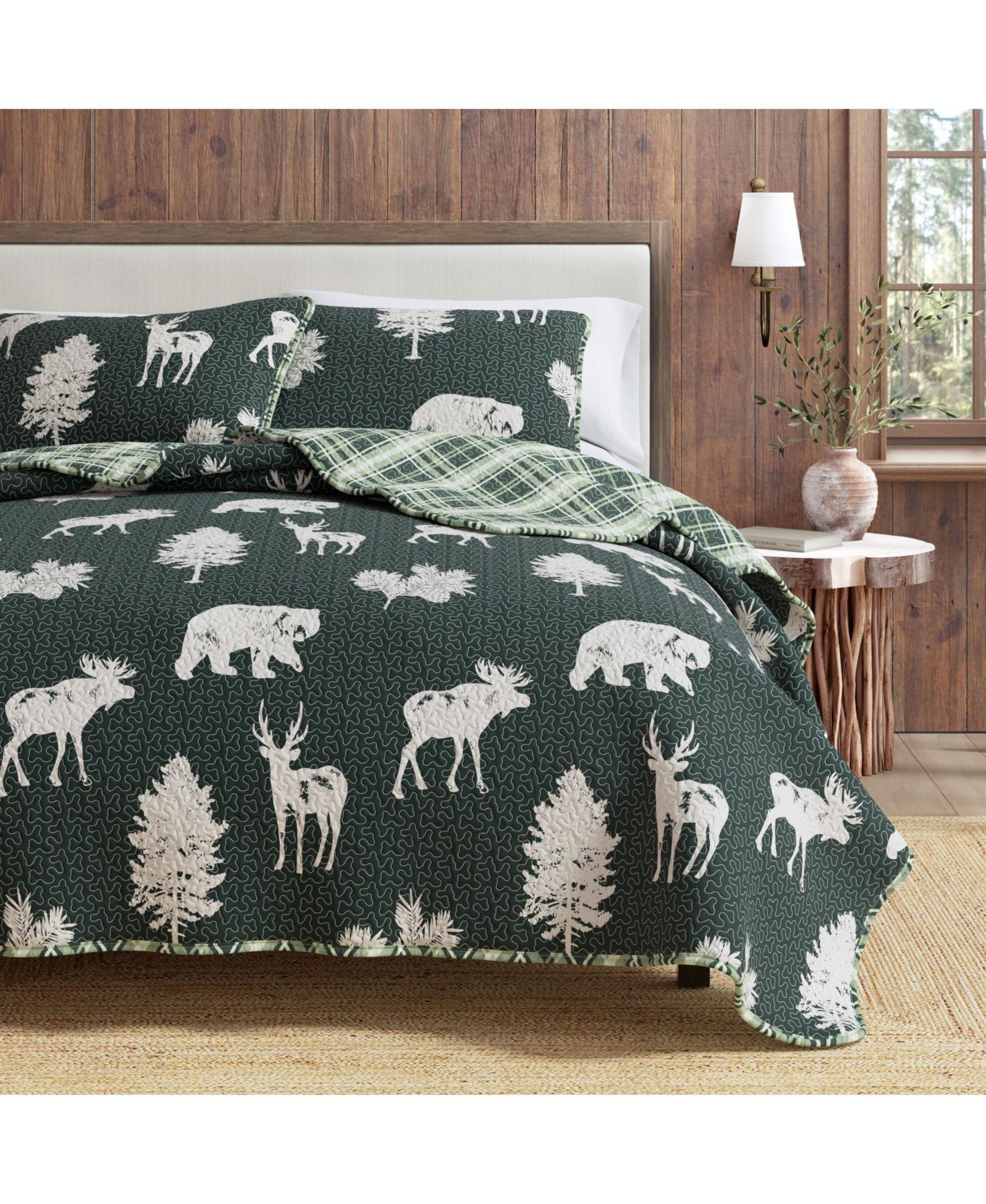 Linery & Co. Deer & Trees Microfiber Quilt Set с наволочками