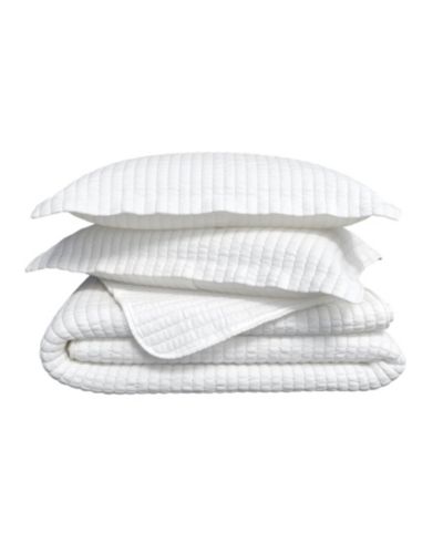 Linery and Co. Detailed Channel Stitch Quilt Set With Shams