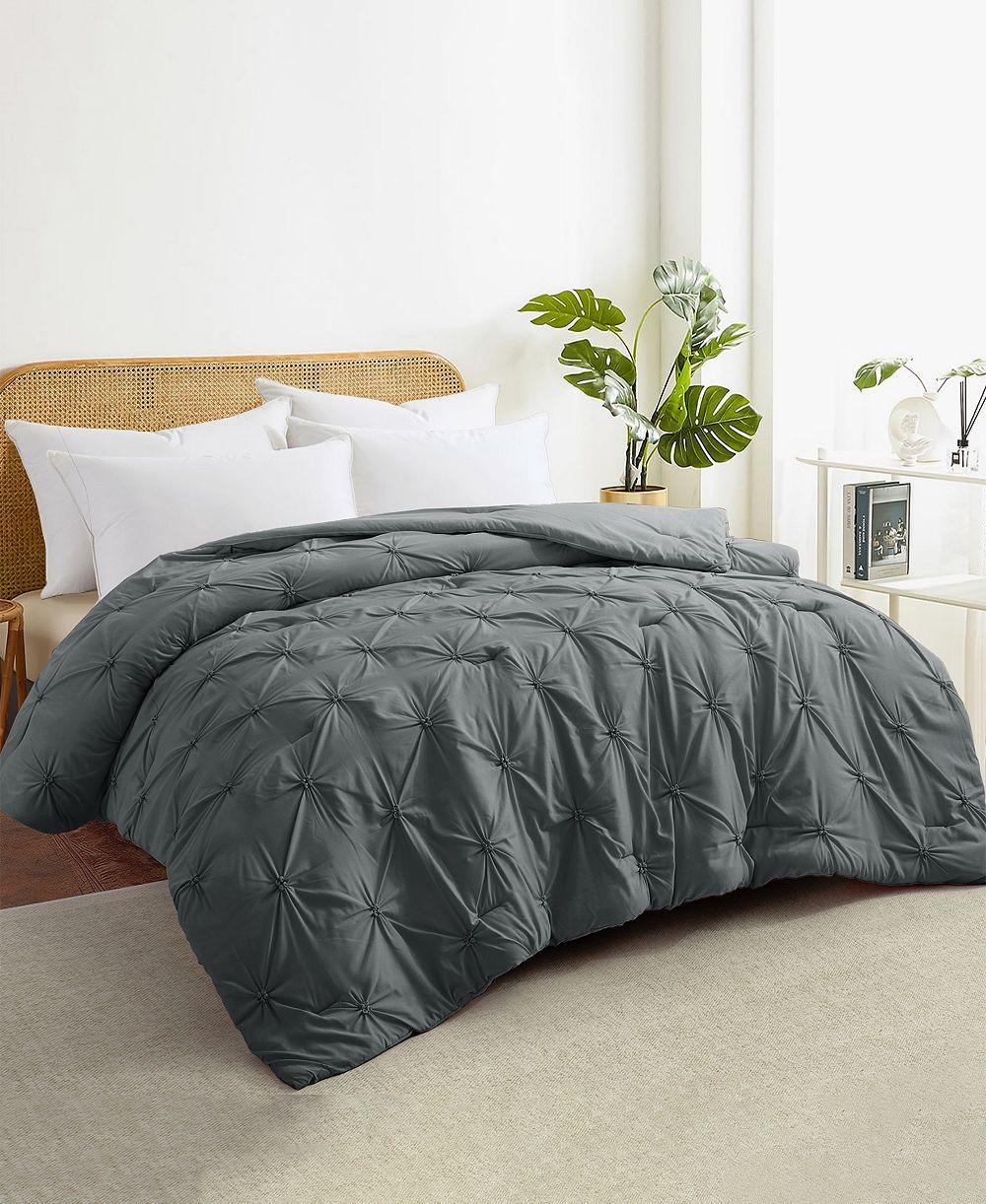 UNIKOME All Season Pintuck Down Alternative Comforter, Twin