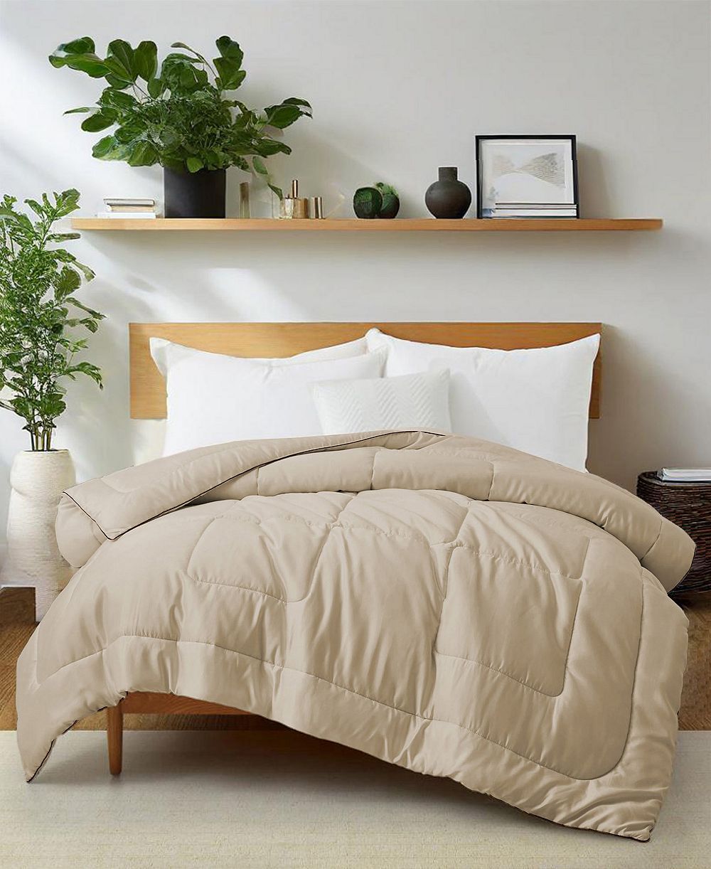 UNIKOME Soft Silky All Season Down Alternative Comforter, King