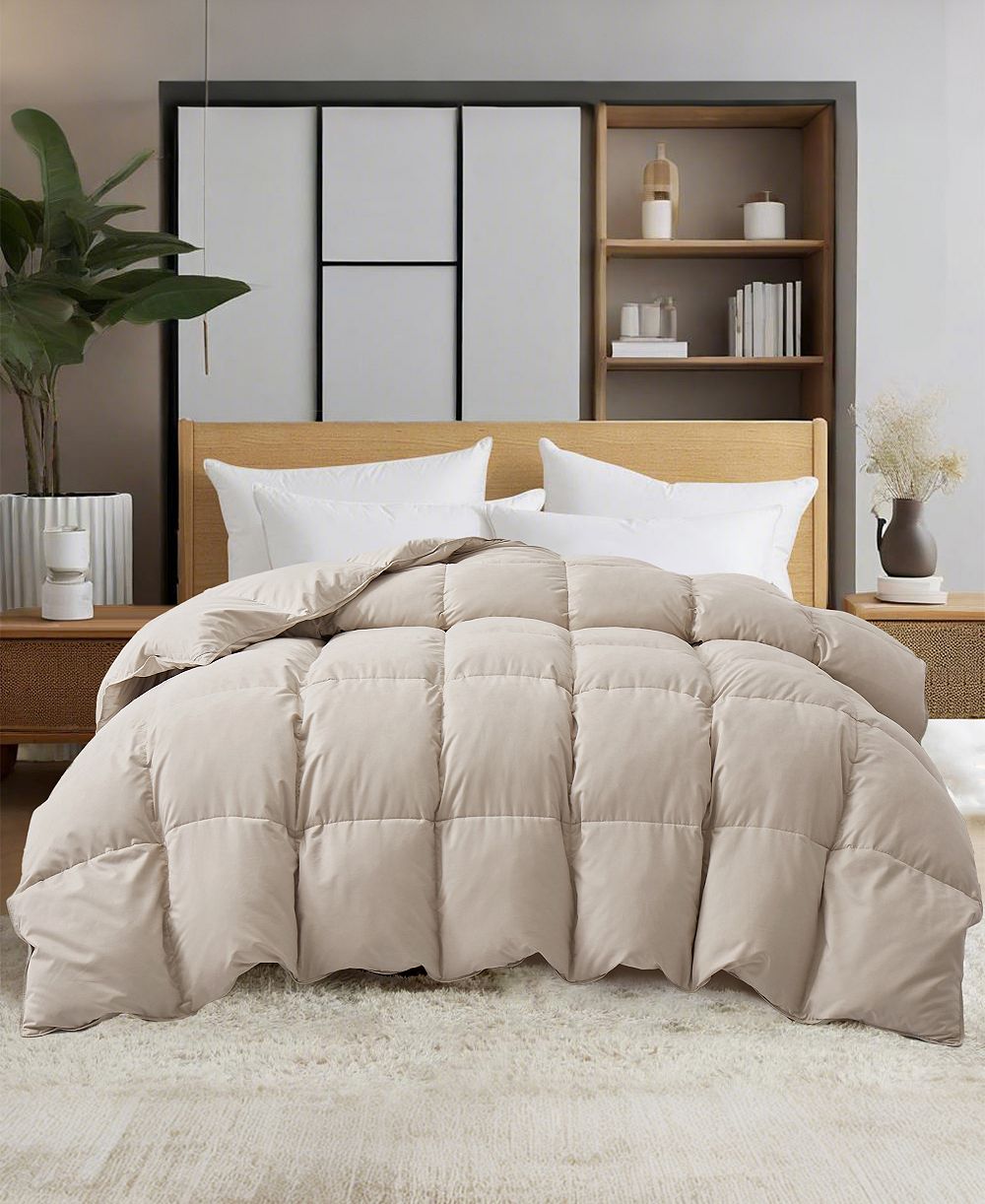 UNIKOME Heavyweight Goose Down Fiber Comforter, Full/Queen