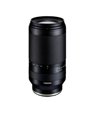 Объектив Tamron 70-300mm f/4.5-6.3 Di III RXD для Sony