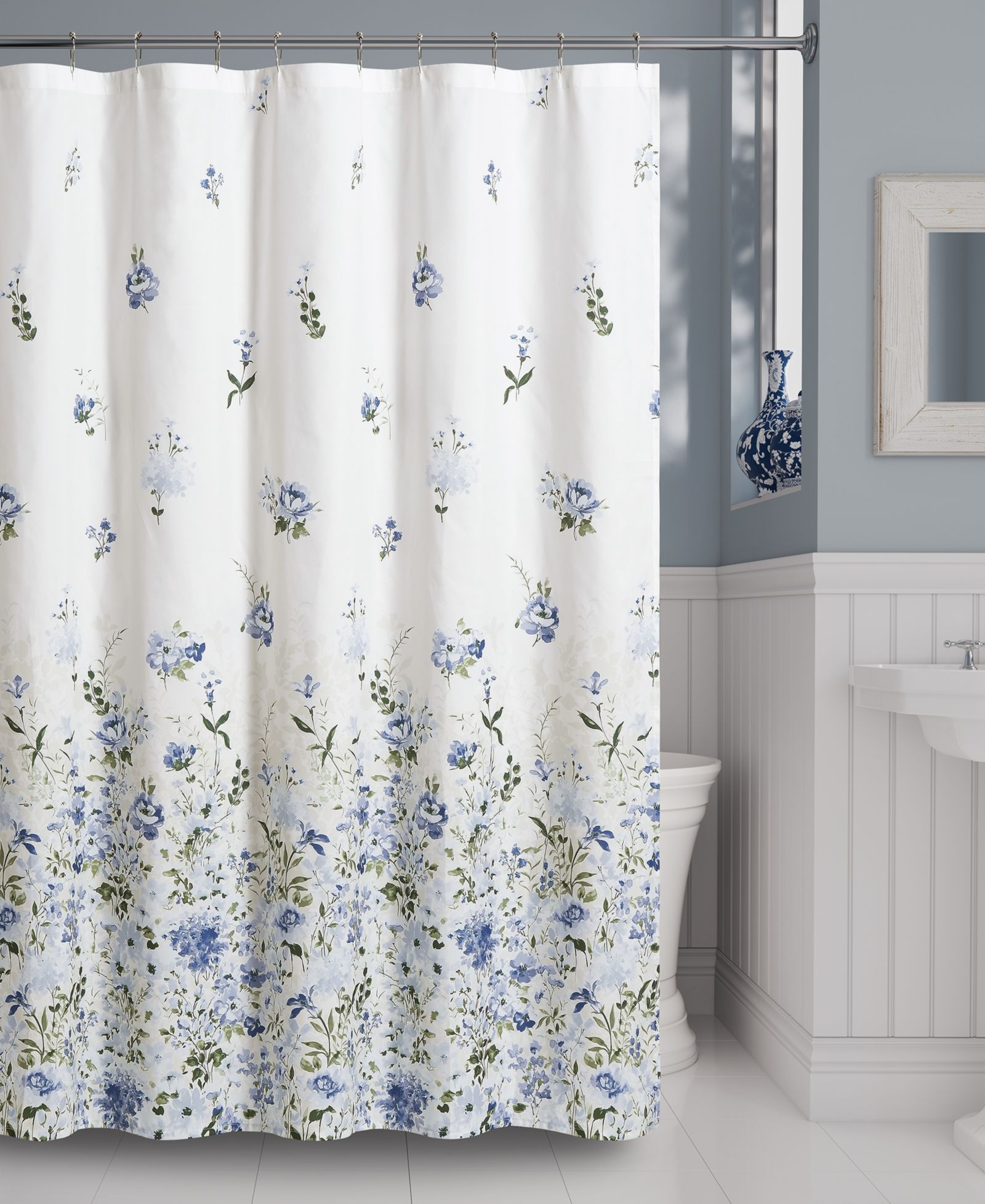 Royal Court Kourtney Shower Curtain, 72" x 70"