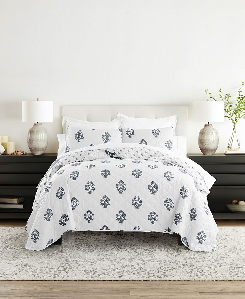 ienjoy Home Stamped Bloom Reversible 3-Pc. Quilt Set, Full/Queen