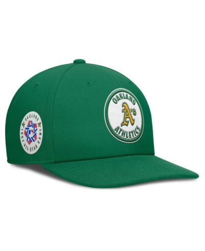 Nike Men's Green Athletics Pro Performance Snapback Hat