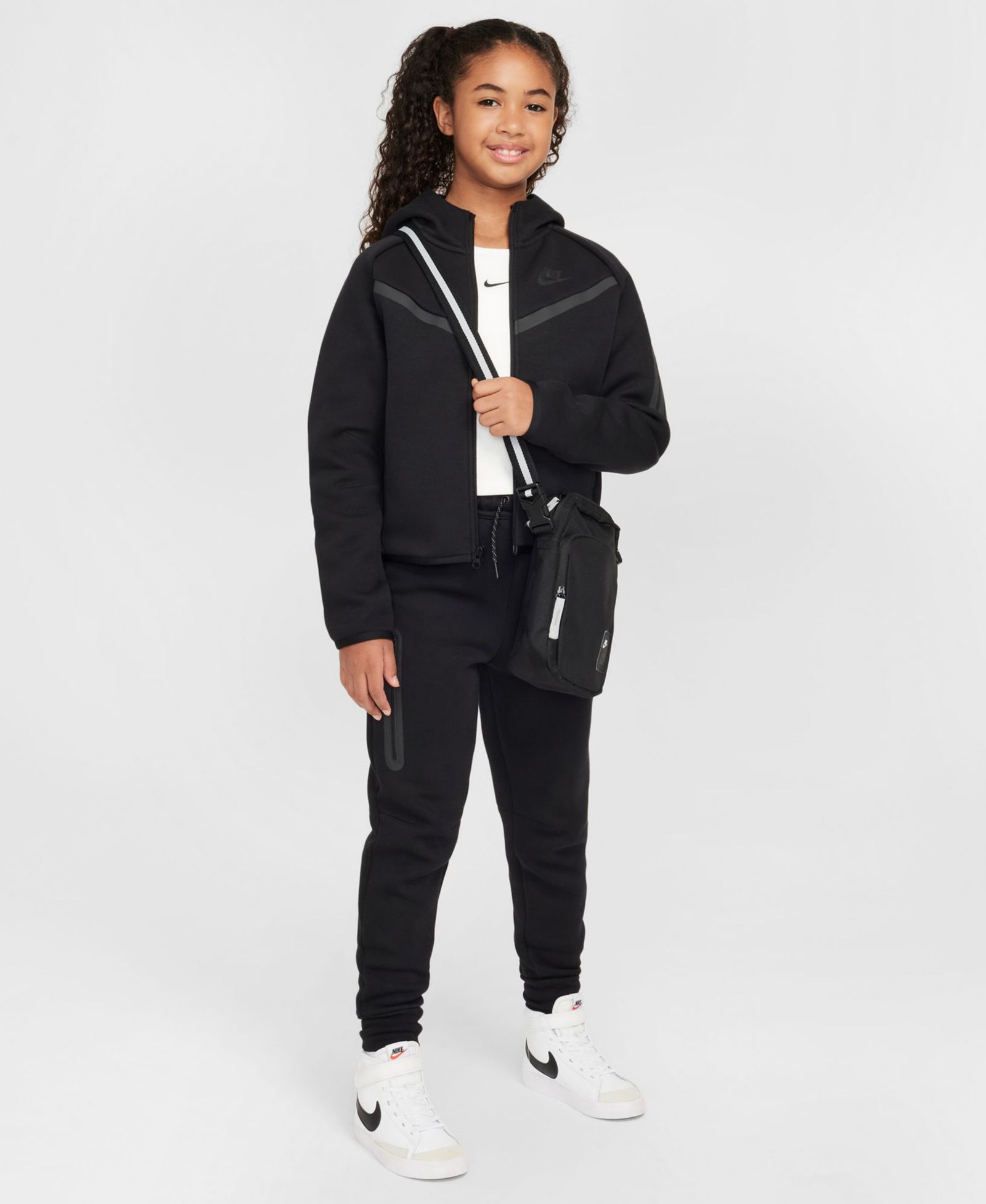 Nike Детский худи Long-Sleeve 7-16
