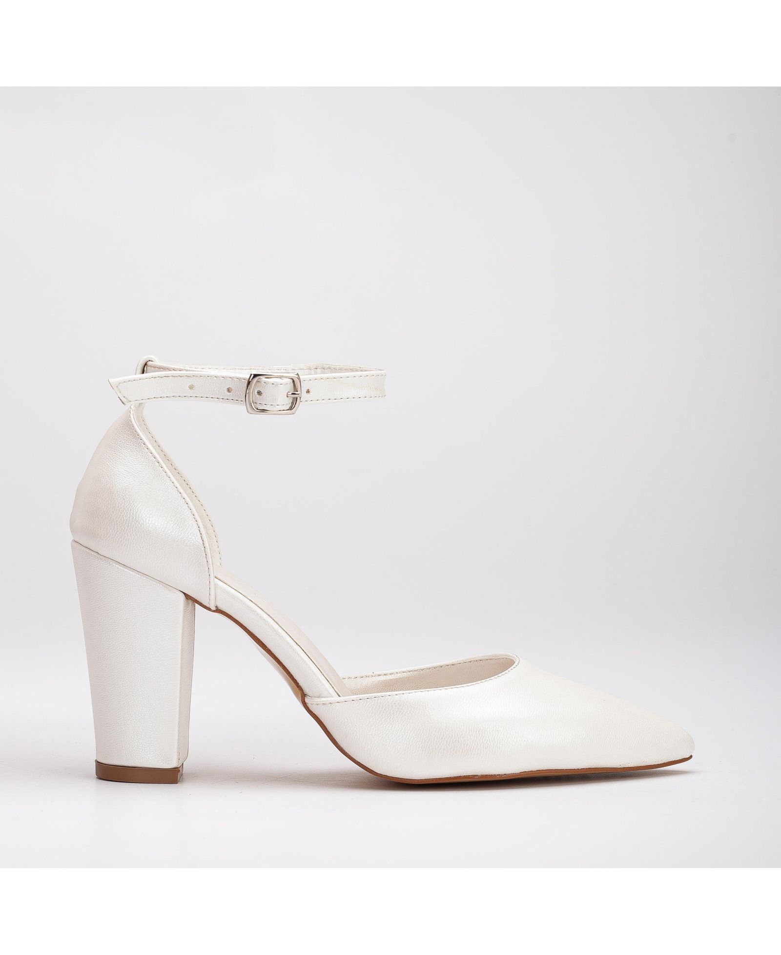 Туфли Gisele Closed Toe High Block Heels